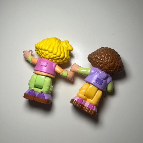 Fisher Price Little People Bendable Camping Girls Bundle of Two Butterfly - Picture 2 of 2